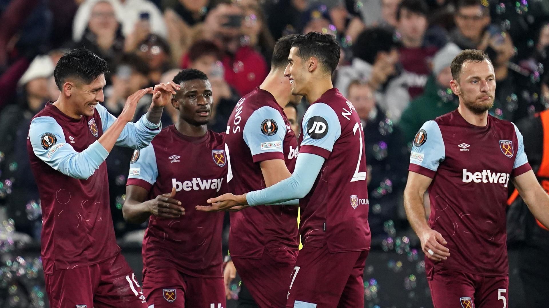 West Ham dominates Freiburg to secure first place in Europa League group