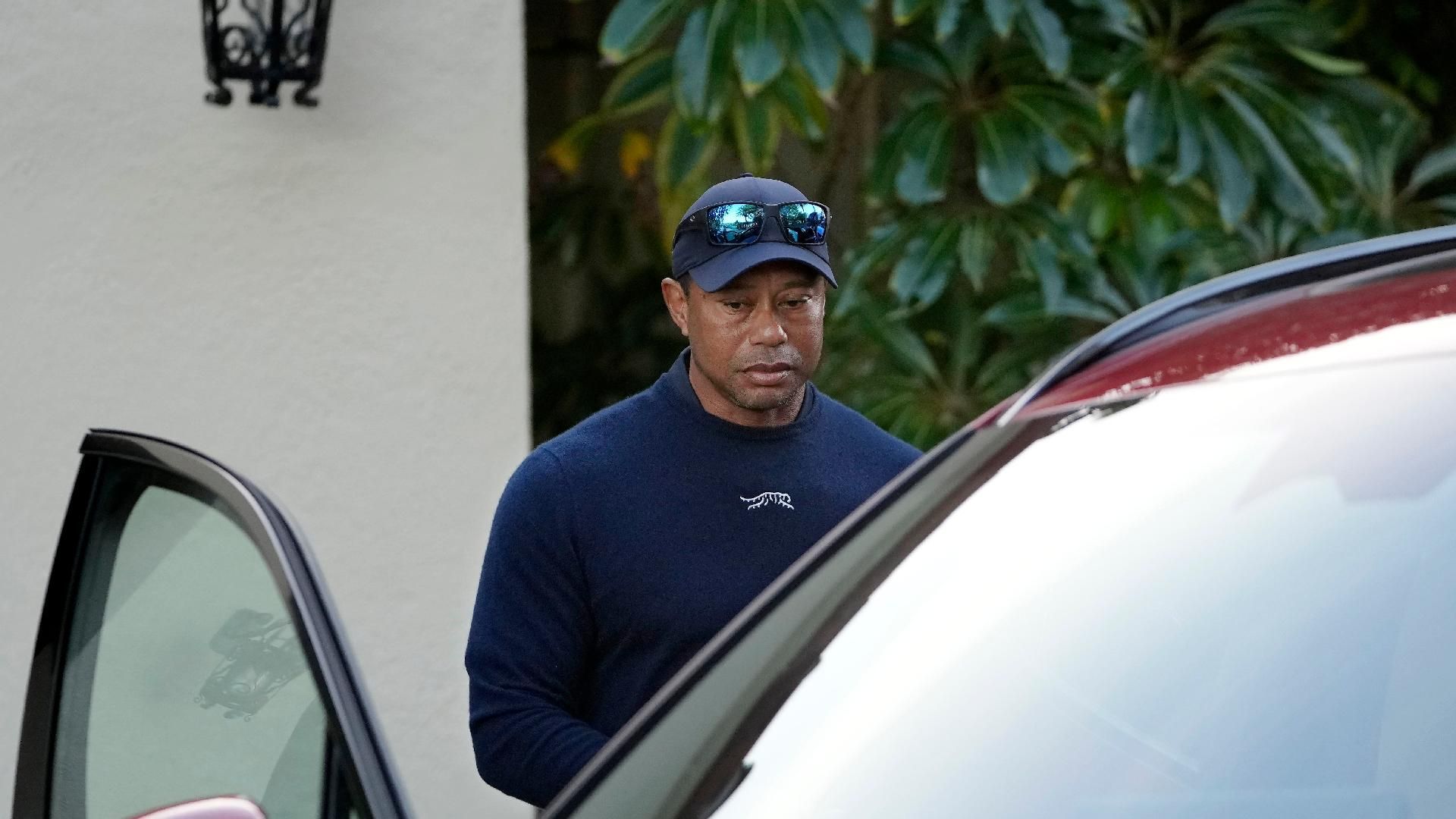 Tiger Woods is feeling "much better" after pulling out of the Genesis tournament due to flu-like symptoms