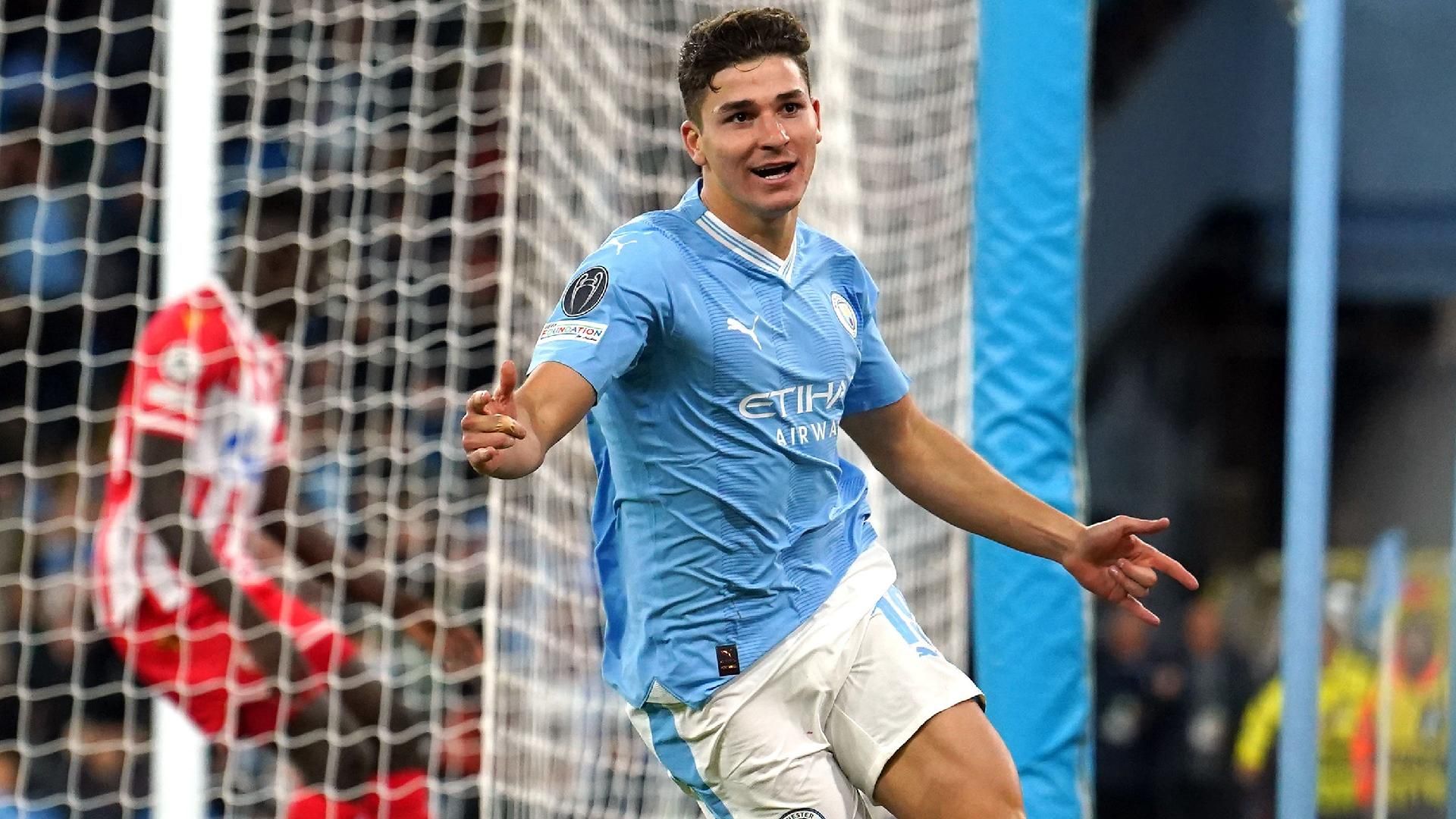 Julian Alvarez leads Manchester City to come-from-behind win against ...