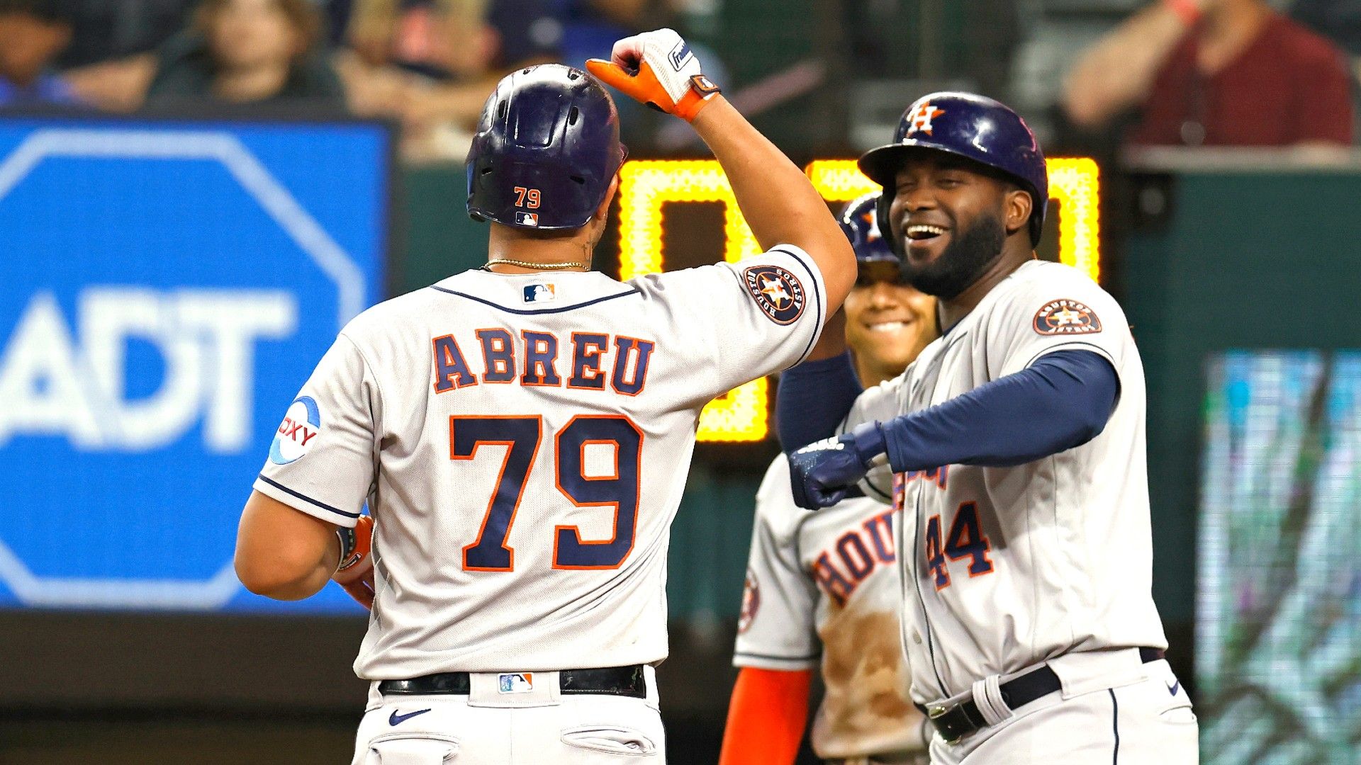 Abreu's 7 RBIs fuel Astros' dominant win over Rangers as they crush Scherzer