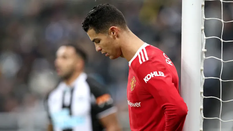 Breaking News: Manchester United announce split with Cristiano Ronaldo after Portuguese star's fiery interview