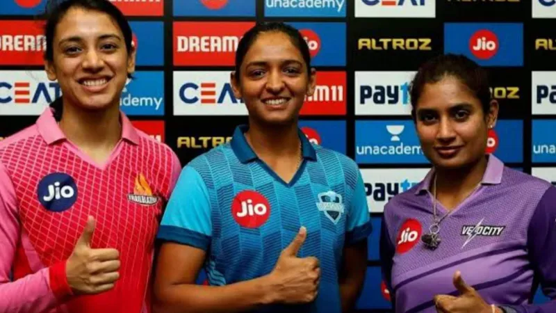 Women's IPL 2023: इन पांच फ्रेंचाइजियों ने साढ़े चार हजार करोड़ में खरीदे महिला आईपीएल के अधिकार, इनमें 3 के पास पुरुष आईपीएल के भी राइट्स Women's IPL 2023: इन पांच फ्रेंचाइजियों ने साढ़े चार हजार करोड़ में खरीदे महिला आईपीएल के अधिकार, इनमें 3 के पास पुरुष आईपीएल के भी राइट्स