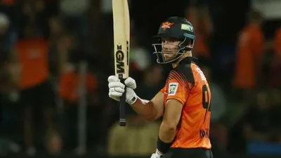 2.60 करोड़ वाले बल्लेबाज ने काटा बवाल, 58 गेंदों में 6 छक्के से जड़ा तूफानी शतक, चेन्नई की टीम को हराकर सनराइजर्स पहुंची फाइनल
