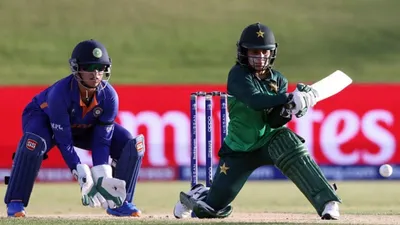 indw vs pakw : भारत-पाकिस्तान मैच के शोर पर महिला पाकिस्तानी बैटर ने तोड़ी चुप्पी, कहा - मैच तो शांति...