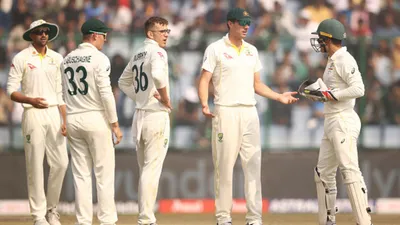 ind vs aus: मुश्किल में फंसी ऑस्ट्रेलियाई टीम, भारतीय पारी के दौरान पहले 25 ओवरों में ही कर दी ये बड़ी गलती