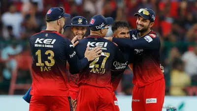 RCBvsCSK: जो डेब्यू मैच में बना हीरो उसे चेन्नई ने जमकर धुनाई कर बनाया जीरो, चौके-छक्के उड़ाकर नाम कर दिया घटिया रिकॉर्ड - RCBvsCSK: जो डेब्यू मैच में बना हीरो उसे चेन्नई ने जमकर धुनाई कर बनाया जीरो, चौके-छक्के उड़ाकर नाम कर दिया घटिया रिकॉर्ड