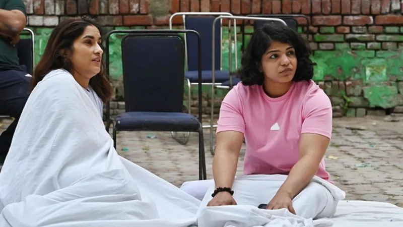 neeraj chopra : पहलवानों के धरने पर गोल्डन बॉय नीरज चोपड़ा ने कहा - 'सड़क पर एथलीट को न्याय मांगते देखना दुखद' neeraj chopra : पहलवानों के धरने पर गोल्डन बॉय नीरज चोपड़ा ने कहा - 'सड़क पर एथलीट को न्याय मांगते देखना दुखद'