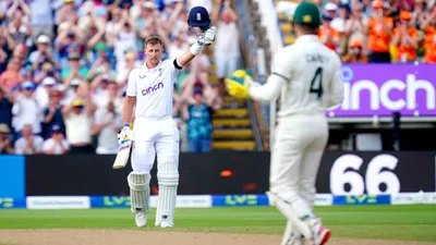 Ashes, ENG vs AUS : रूट के शतक और 'बैजबॉल' स्टाइल से इंग्लैंड ने ऑस्ट्रेलिया को खदेड़ा, पहली पारी में ठोके 393 रन - ashes, eng vs aus : रूट के शतक और 'बैजबॉल' स्टाइल से इंग्लैंड ने ऑस्ट्रेलिया को खदेड़ा, पहली पारी में ठोके 393 रन