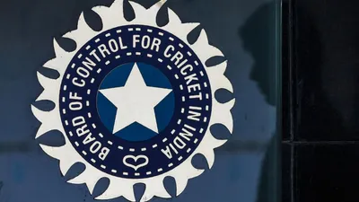 आईपीएल टीमों ने चार युवा भारतीय खिलाड़ियों की BCCI से की शिकायत, IPL 2023 में कई बार नियम-कायदे तोड़ने का आरोप - आईपीएल टीमों ने चार युवा भारतीय खिलाड़ियों की bcci से की शिकायत, ipl 2023 में कई बार नियम-कायदे तोड़ने का आरोप