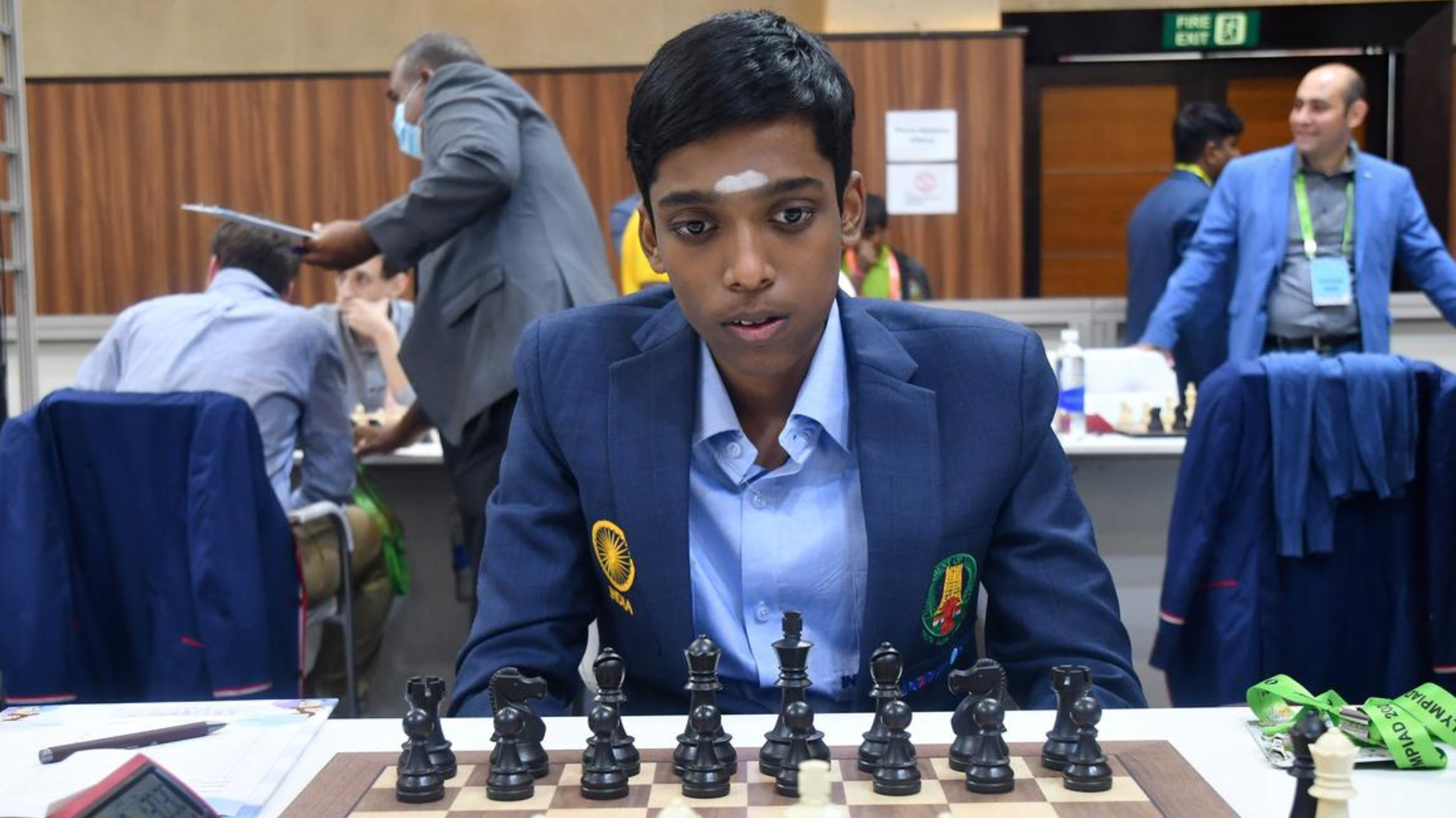 Praggnanandhaa, climbing up the rating ladder! He is now World No. 16 and  has a live rating of 2735! : r/chessindia