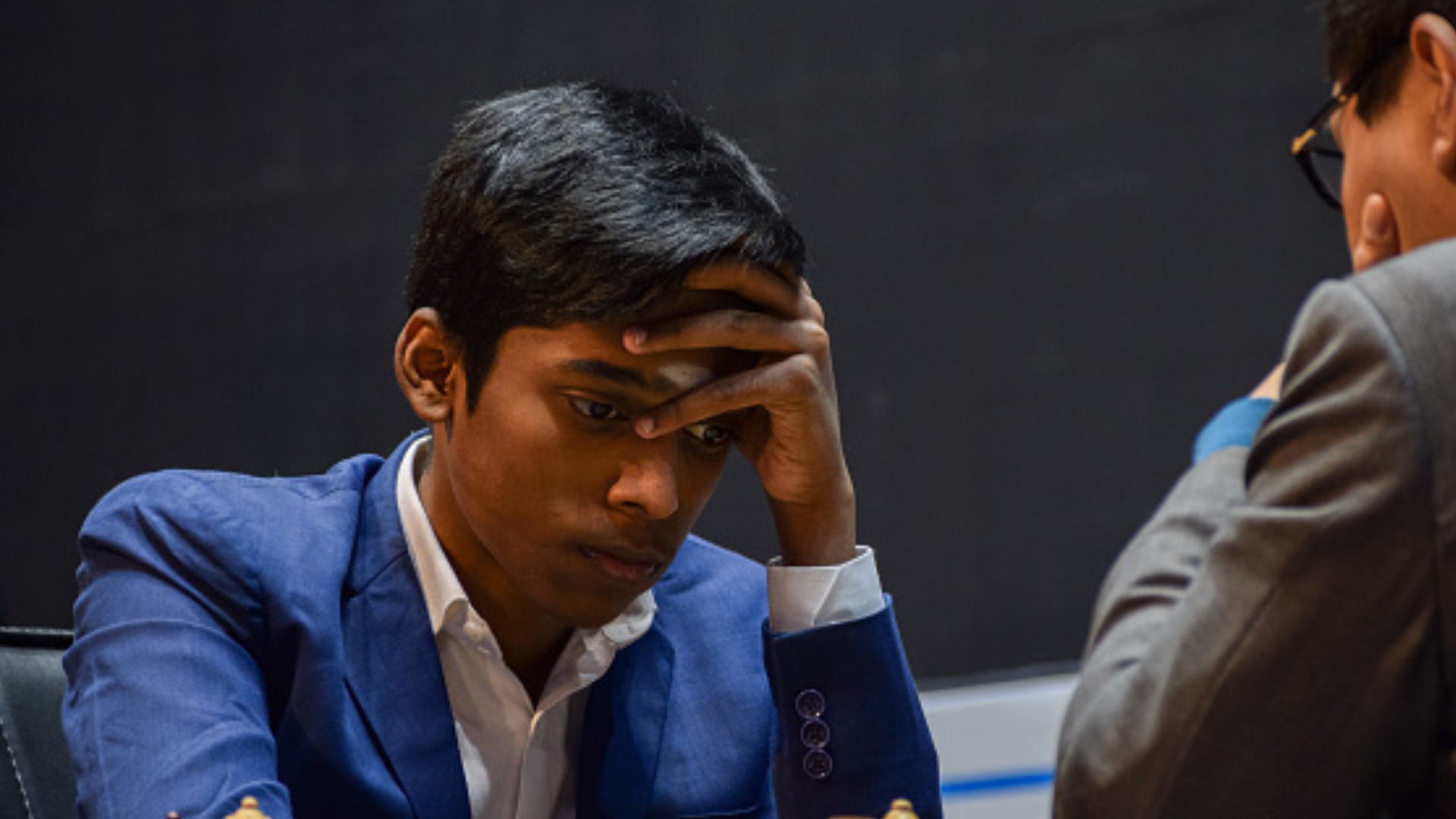 Rameshbabu Praggnanandhaa with Viswanathan Anand. Rameshbabu