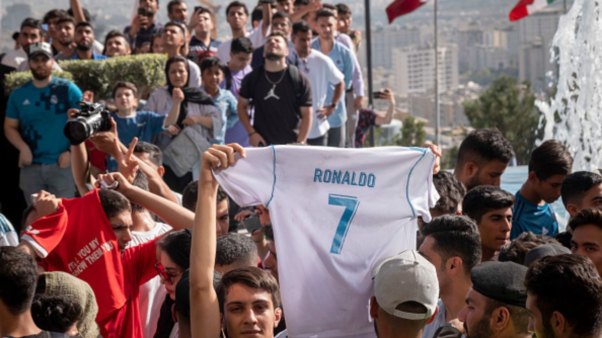 Unique Cristiano Ronaldo Gets Rapturous Welcome From Al-Nassr Fans. Watch