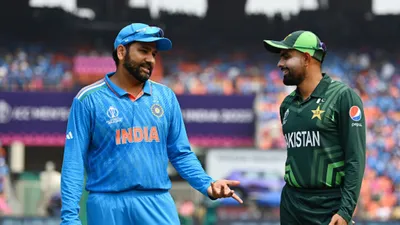 IND vs PAK : भारत-पाकिस्तान के बीच सेमीफाइनल की होगी 'जंग', सौरव गांगुली ने वर्ल्ड कप को लेकर कर दी बड़ी भविष्यवाणी  - IND vs PAK : भारत-पाकिस्तान के बीच सेमीफाइनल की होगी 'जंग', सौरव गांगुली ने वर्ल्ड कप को लेकर कर दी बड़ी भविष्यवाणी 