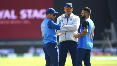 Ravi Shastri: 'एमएस धोनी मेरे कप्तान थे लेकिन इस दौरान मेरी नजर सिर्फ एक खिलाड़ी पर थी,'  साल 2014 को लेकर रवि शास्त्री का बड़ा खुलासा - ravi shastri major revelation regarding ms dhoni and virat kohli in the year 2024 know everything