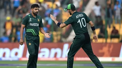 Pakistan Cricket: शाहीन अफरीदी ने पाकिस्तान क्रिकेट बोर्ड पर उठाया सवाल, हारिस रऊफ पर बोले- उसे कोई फर्क नहीं पड़ता - Haris Rauf is always ready to play Shaheen Afridi questions PCBs timing to terminate contract before PSL