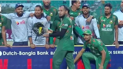 SL vs BAN: सुधरने का नाम नहीं ले रही है बांग्लादेश की क्रिकेट टीम, सीरीज जीतते ही कर दी ऐसी हरकत, अब मुशफिकुर ने किया ट्रोल, VIDEO