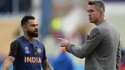 Virat Kohli (L) and Kevin Pietersen (R).