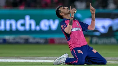 Yuzvendra Chahal Record: युजवेंद्र चहल 200 IPL विकेट लेने वाले बने पहले बॉलर, इस बल्लेबाज का शिकार कर रचा इतिहास - yuzvendra chahal becomes first bowler to take 200 ipl wickets RR vs MI ipl 2024