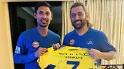 MS Dhoni gives a signed jersey to Mustafizur Rahman (Photo Courtesy: Mustafizur's X)