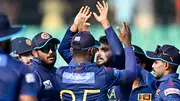 Wanindu Hasaranga celebrates a wicket with his teammates (Getty Images)