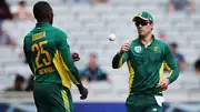 AB de Villiers hands the ball to Kagiso Rabada (File Photo: Getty Images)