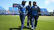 Wanindu Hasaranga with Angelo Mathews and Kusal Mendis (Getty Images)