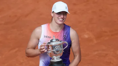 Iga Swiatek clinches third straight French Open title, becomes first woman to achieve this mighty milestone