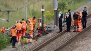 Bomb threat and Arson attack hours before Paris Olympics opening ceremony, 2 trains carrying athletes stopped. (X)