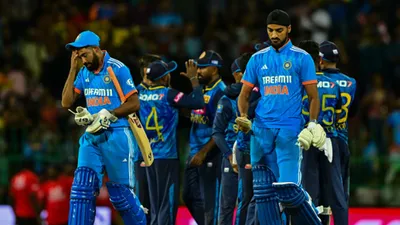 IND vs SL : भारत और श्रीलंका के बीच मैच टाई होने पर क्यों नहीं हुआ सुपर ओवर ? ICC के इस नियम के चलते नहीं निकला रिजल्ट  - IND vs SL first odi tie then why not super overs comes for result know what icc rules not allow to happen this