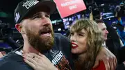 Taylor swift with Travis Kelce